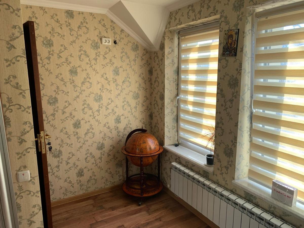 U Zubrytskyh Hotel Truskavets Luaran gambar